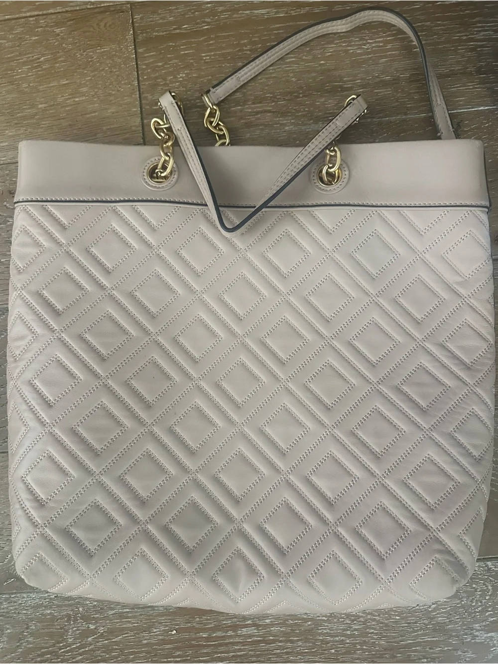 Tory Burch Quilted Diamond Tote in Light Beige with Gold Chain Straps